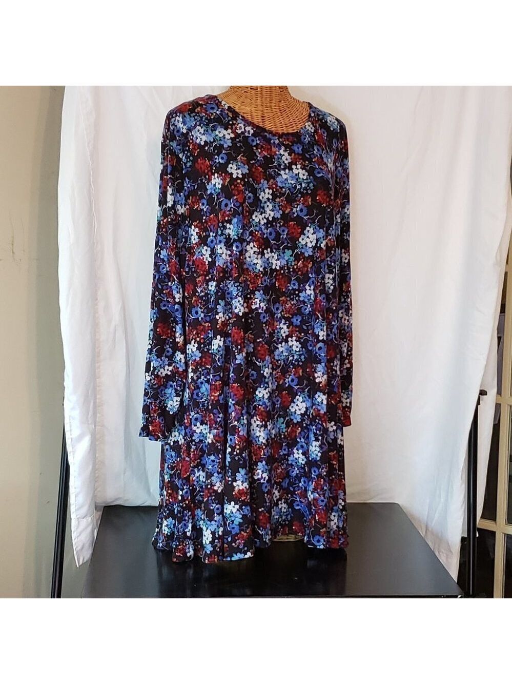 NWT Ladies SIMPLY BE Long Sleeve Boat Neck Floral Midi Dress - 28